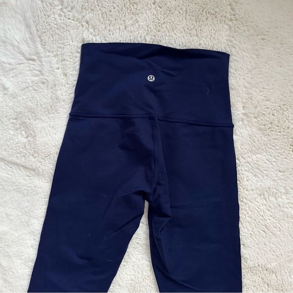 Lululemon Navy Blue High Times Crop Tech Mesh - Picture 9 of 9